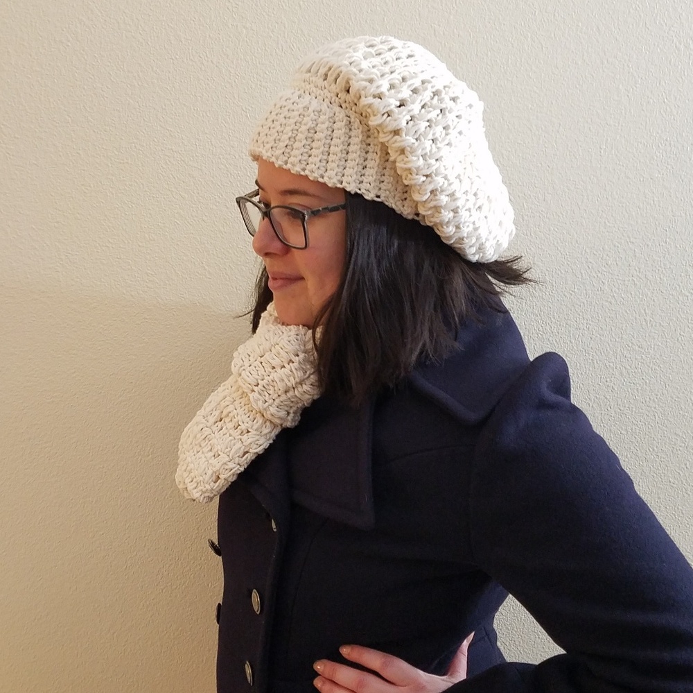 Oyster Hand Crochet Hat & Scarf Set